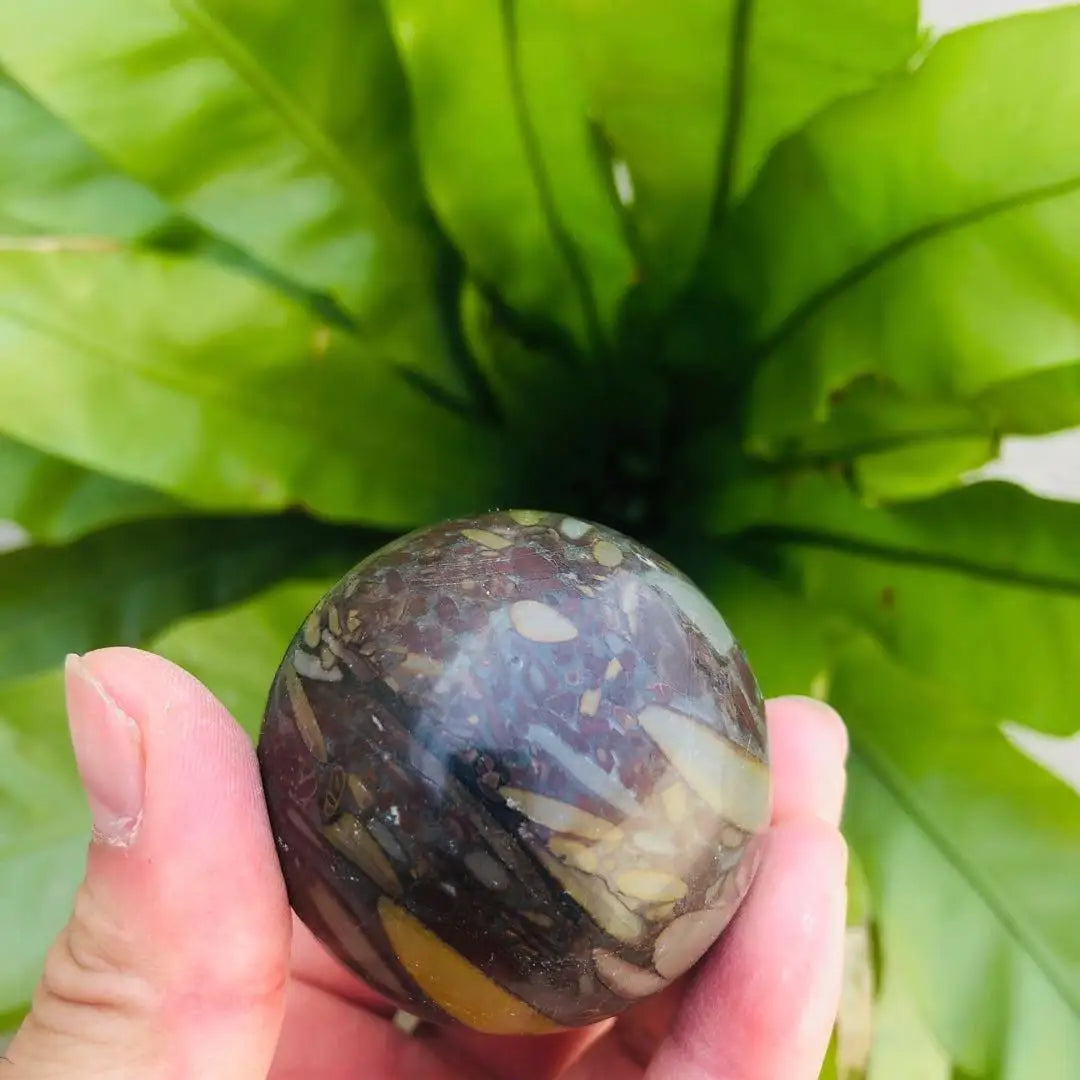 MOKAGY 50mm Raw Natural Brown Bamboo Leaves Quartz Ball Crystal Mineral Healing Stone Sphere 1pc