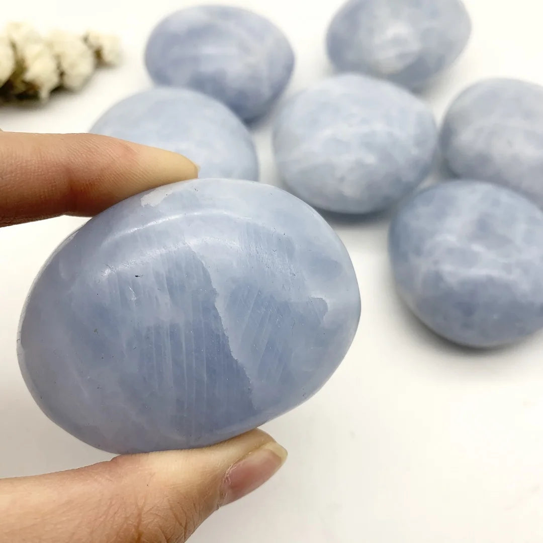 Beautiful Natural Blue Celestite Palm Quartz Gem Crystal Polished Raw Stones Irregular Shape Healing Home Decoration Gifts
