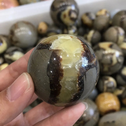 40mm Natural Septarian Dragon Crystal Gem Sphere Ball Healing 110g