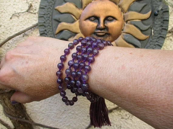 Amethyst Mala Necklace / Healing Mala / Mala Beads 108 / Hand Knotted Mala / Gemstone Necklace / Gemstone Bracelet