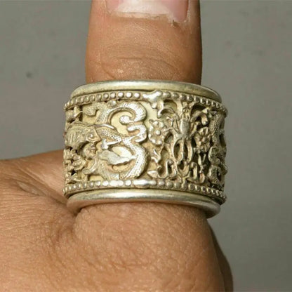 3Cm Chinese Old Miao Silver Handmade Dynasty Dragon Woman Finger Ring Statue