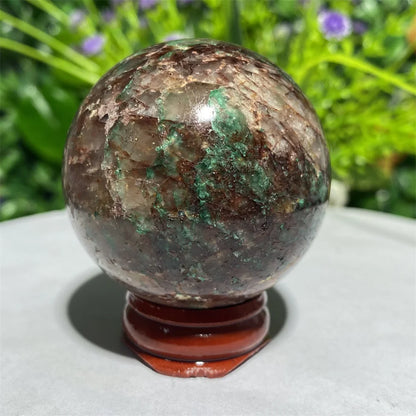 Natural Gemstone Garnet Emerald Ball Energy Stone Healing Mineral Handwork Sphere Home Decoration Gift Stone