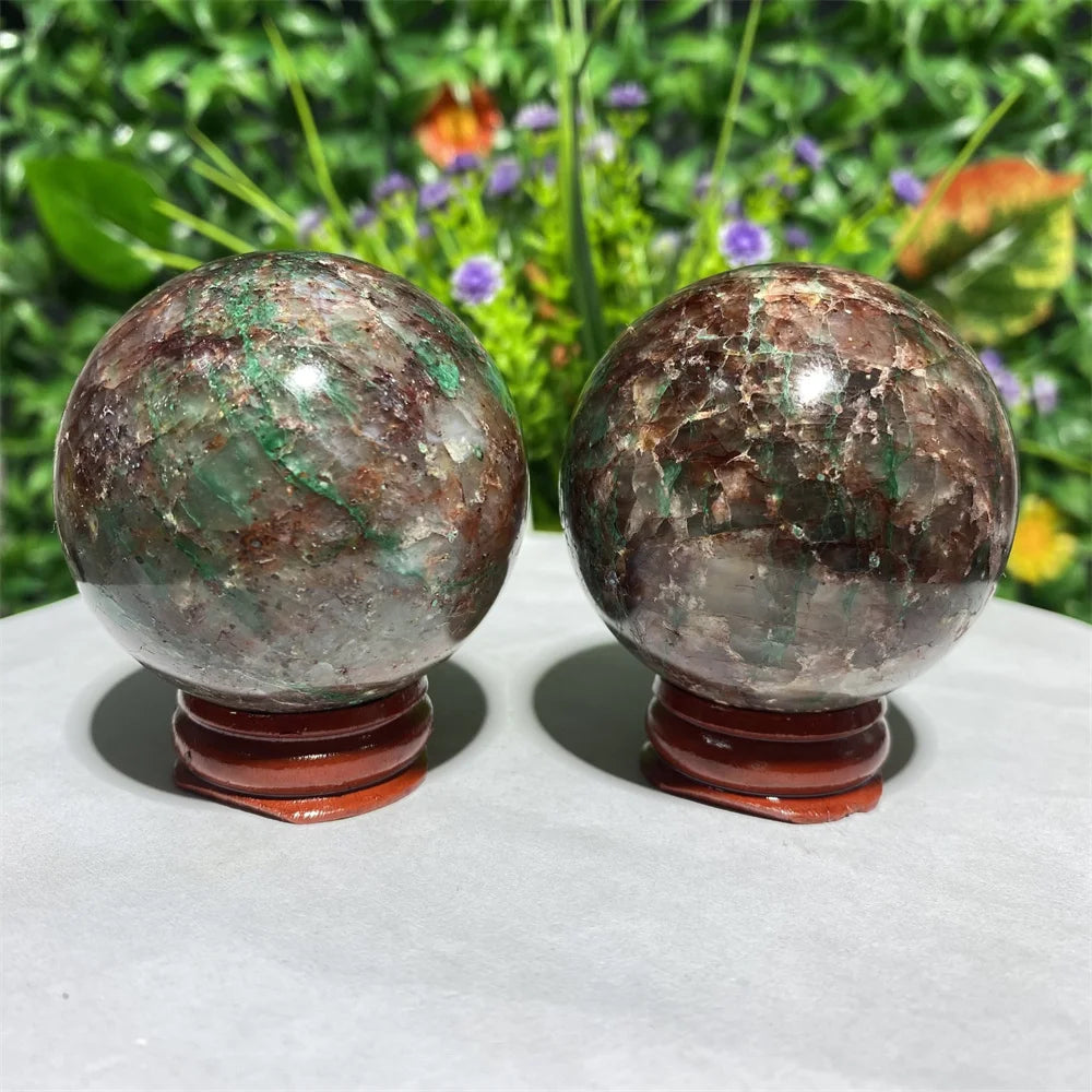 Natural Gemstone Garnet Emerald Ball Energy Stone Healing Mineral Handwork Sphere Home Decoration Gift Stone