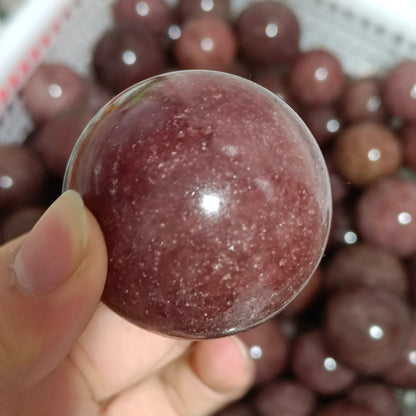 1pc Natural Crystals Ball Strawberry Quartz Sphere Mineral Palm Healing Reiki Healthy Decor Crafts